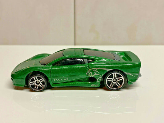 2018 Hot Wheels 5 Pack Exclusive Green Jaguar XJ220 LOOSE