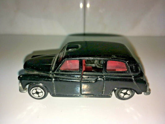 RARE VINTAGE Corgi London Taxi Black Suicide Back Doors Very nice condition