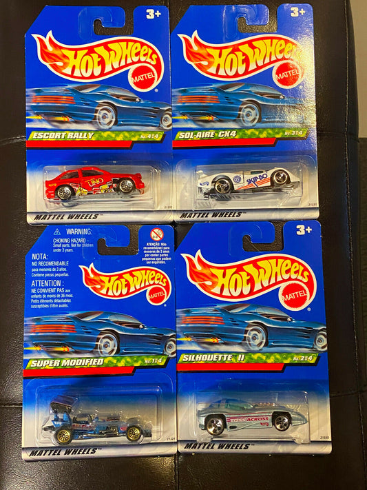 1999 Hot Wheels Classic Games Series Full Set of 4 International Cards NIP VHTF