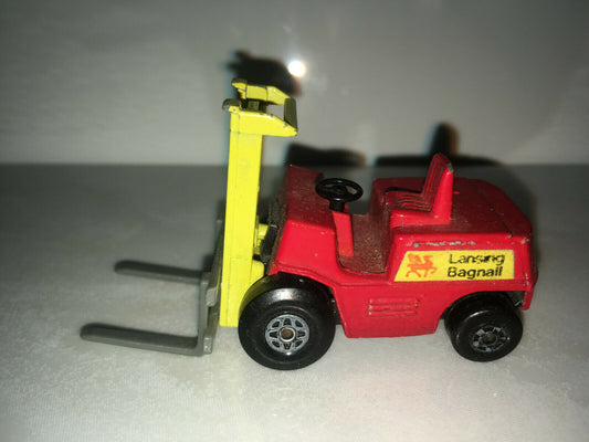 RARE VINTAGE 1972 Matchbox Superfast No.15 Lansing Bagnall Fork