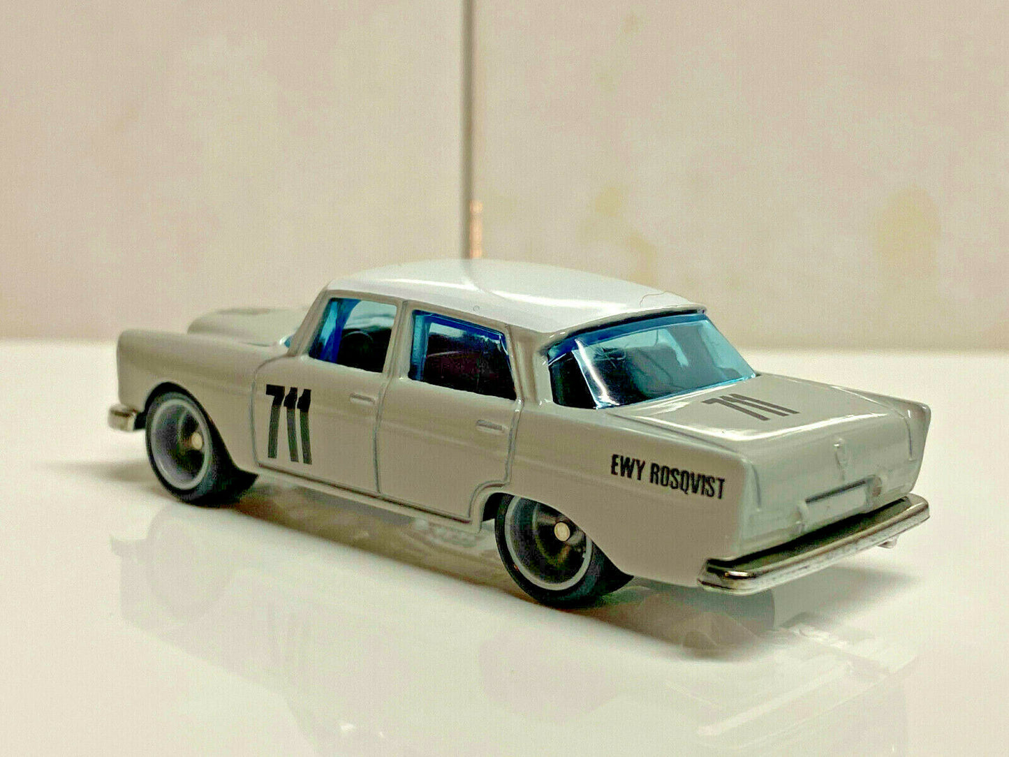 2020 Matchbox Ewy Rosqvist '62 Mercedes-Benz 220 SE REAL RIDERS SUPER CUSTOM