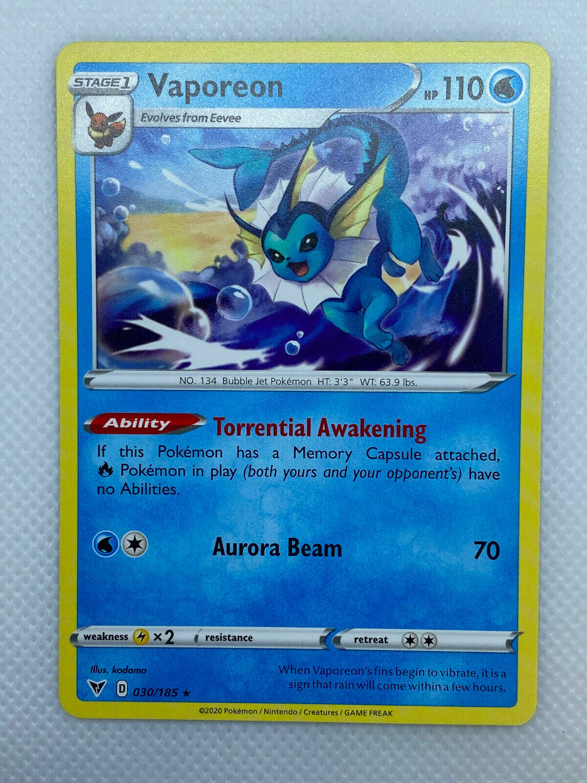 Pokémon Sword & Shield Vivid Voltage Vaporeon Rare #047/185 NM