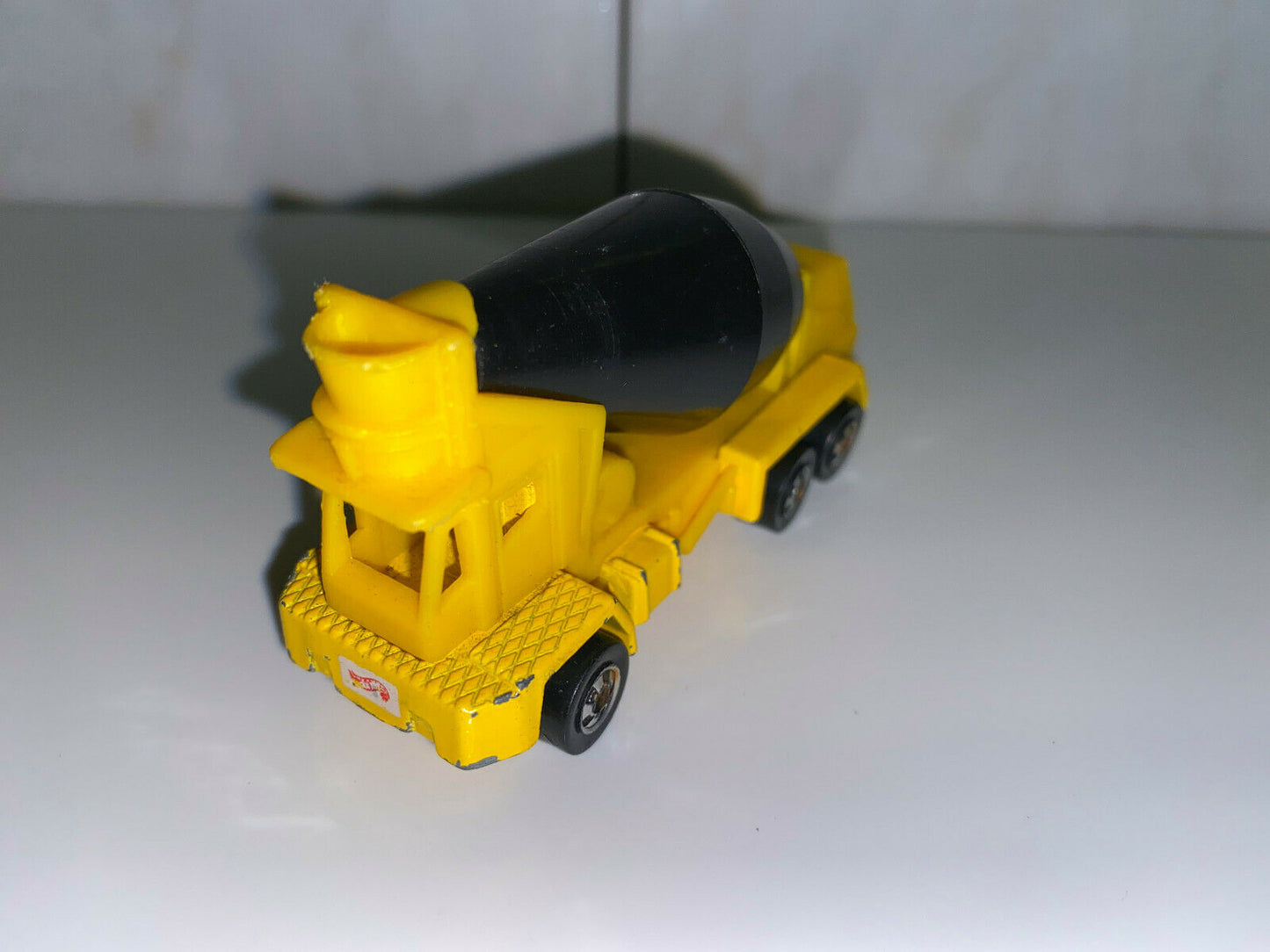 1990's Hot Wheels Yellow Cement Mixer (Loose)