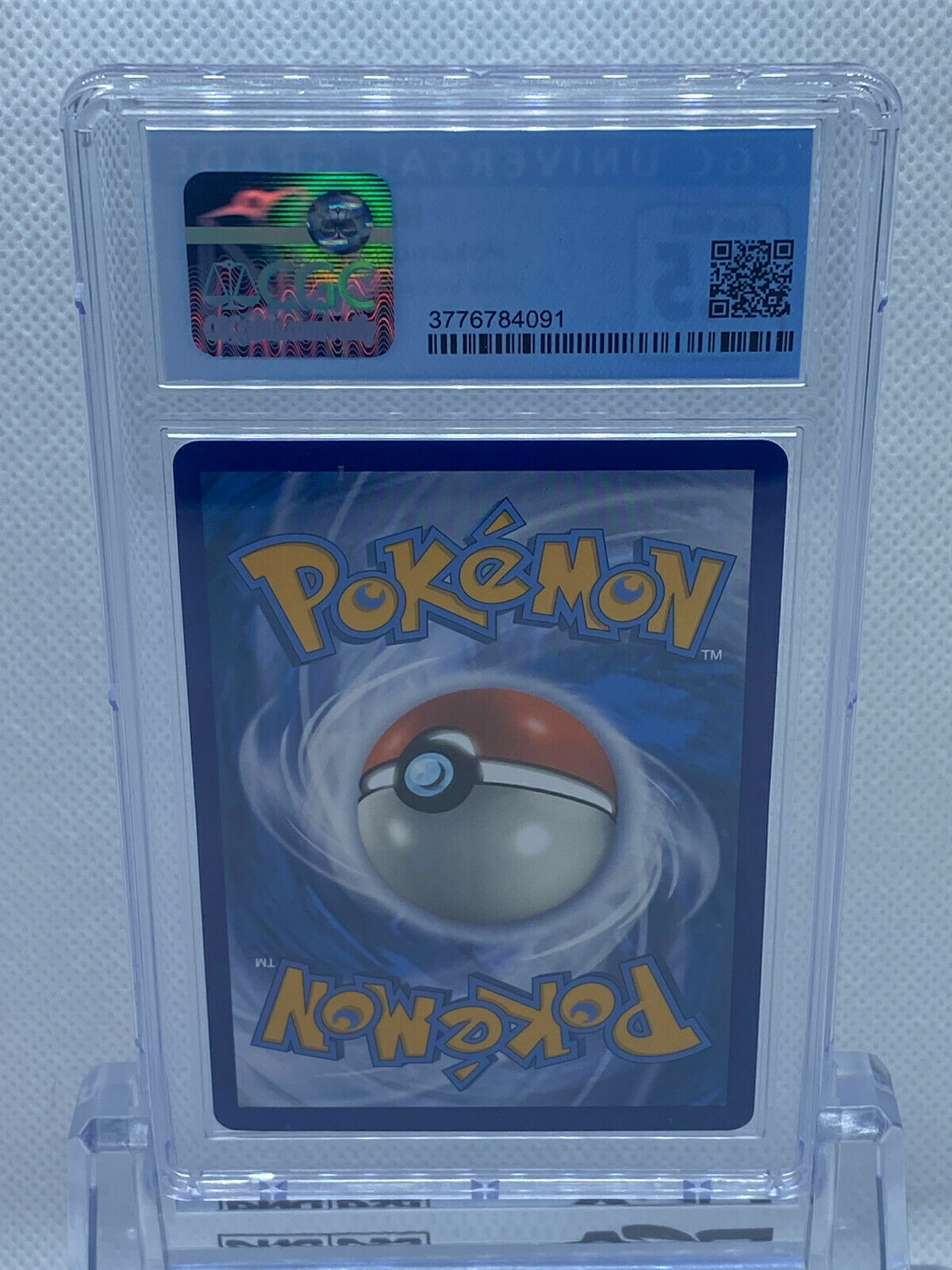 Pokémon (2020) Vivid Voltage Trainer Hyper Rare Bea 193/185 CGC 9.5 GEM MINT