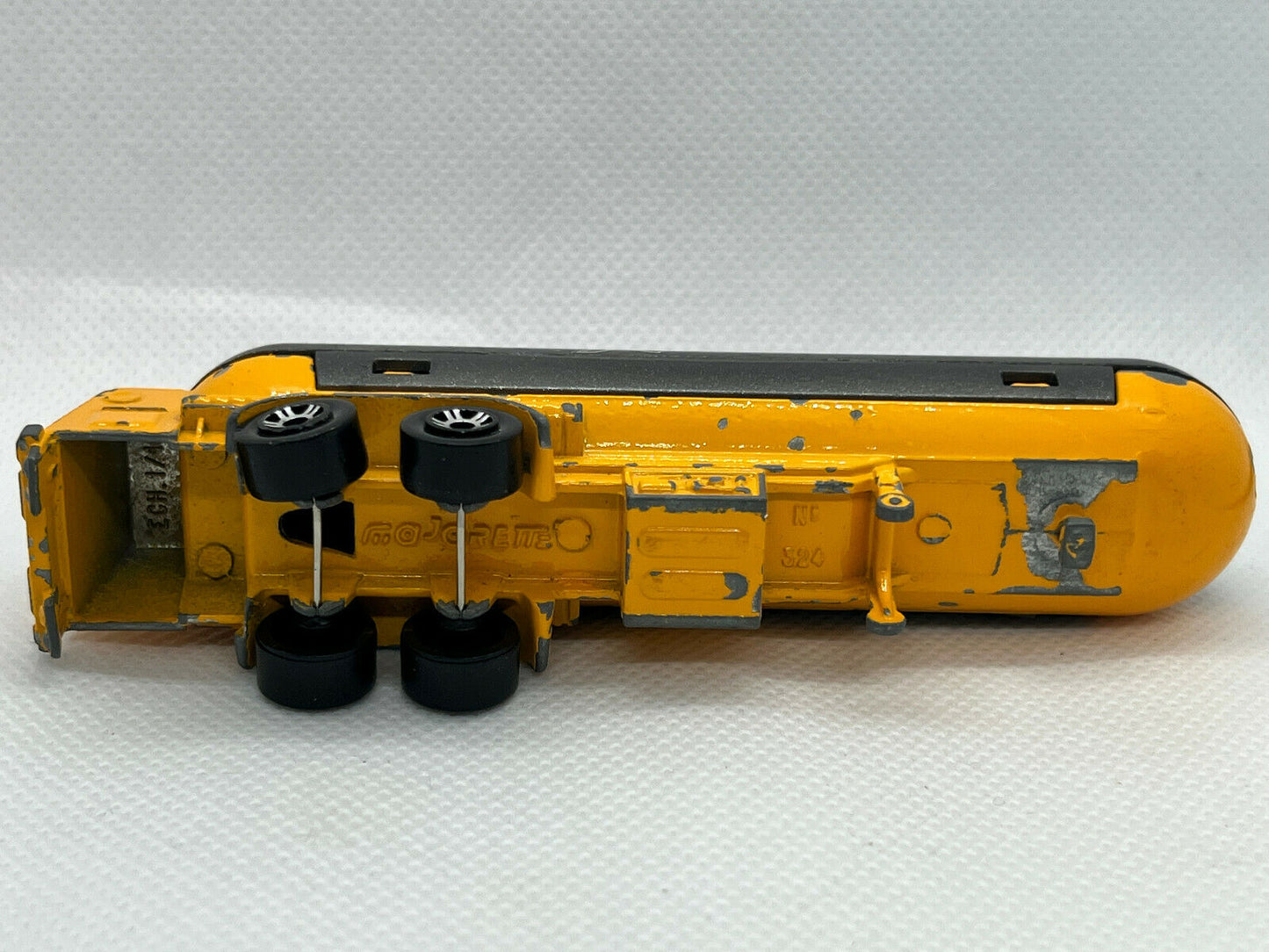 Majorette "Extractor Set" Volvo N.324 1:100 Rear cab only