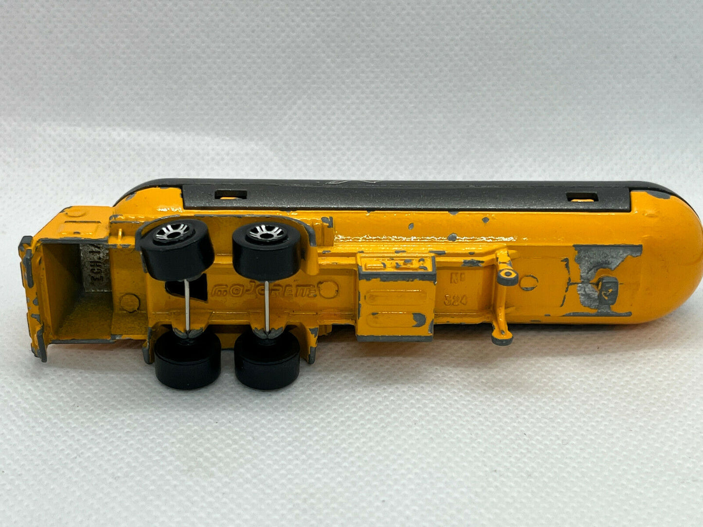 Majorette "Extractor Set" Volvo N.324 1:100 Rear cab only