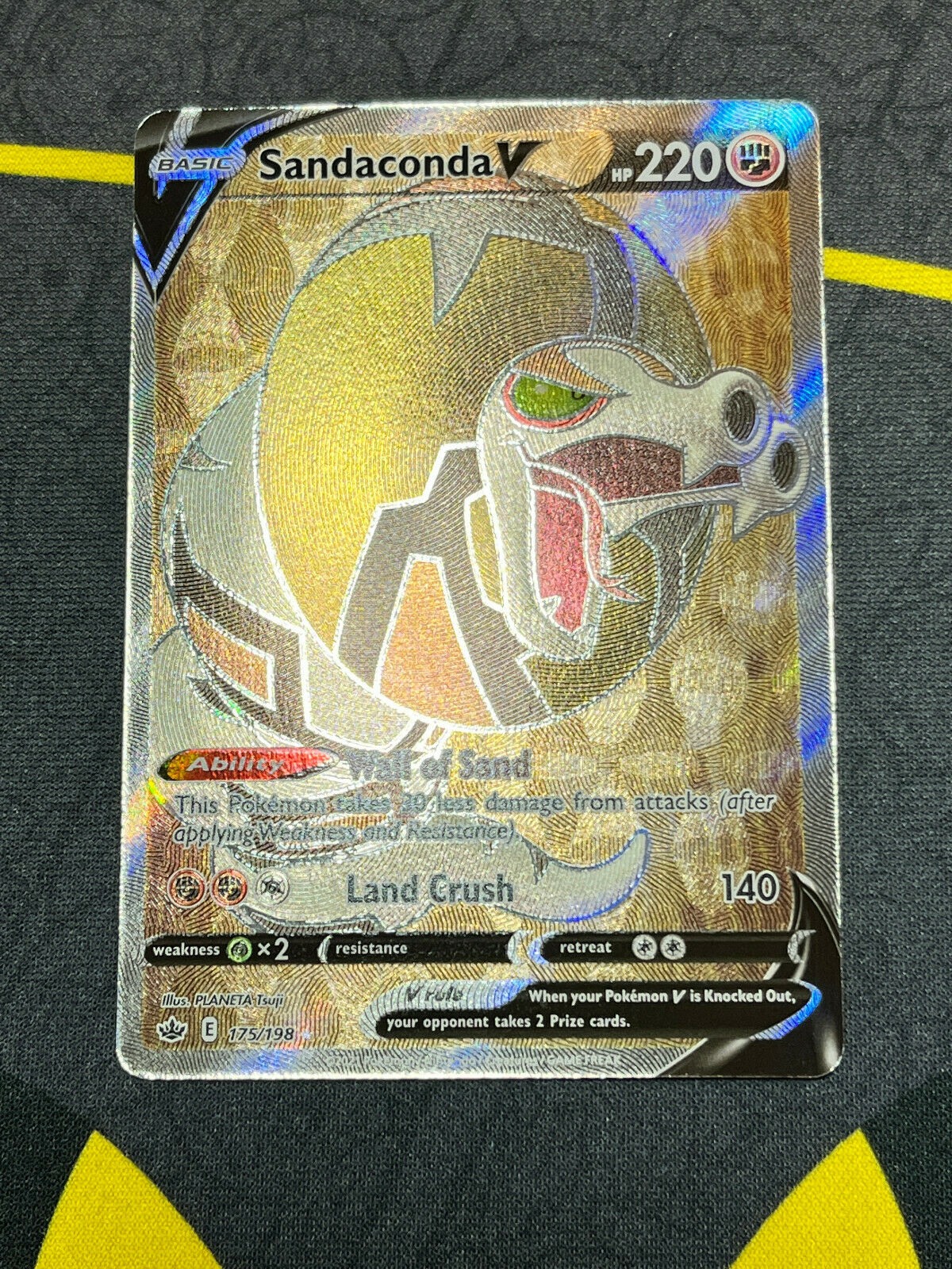 Pokémon Sword & Shield Chilling Reign Sandaconda V 175/198 Full Art NM