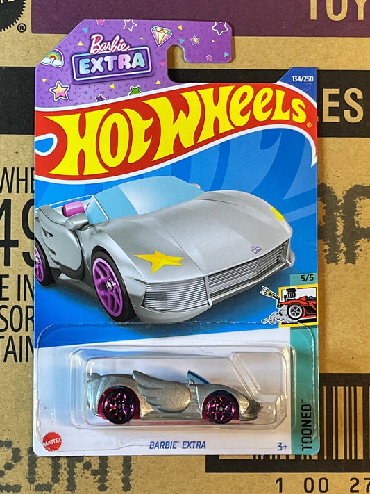 2022 Hot Wheels Tooned #5/5 Barbie Extra NIP #134/250