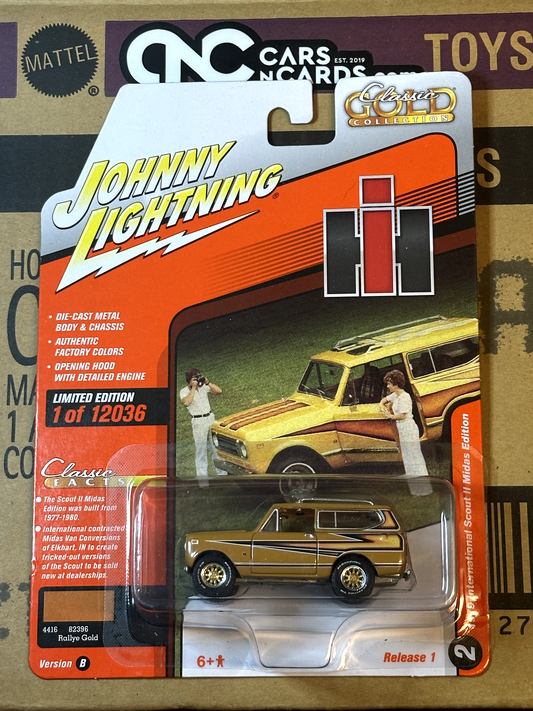 2022 Johnny Lightning 1979 International Scout II Midas Edition Gold