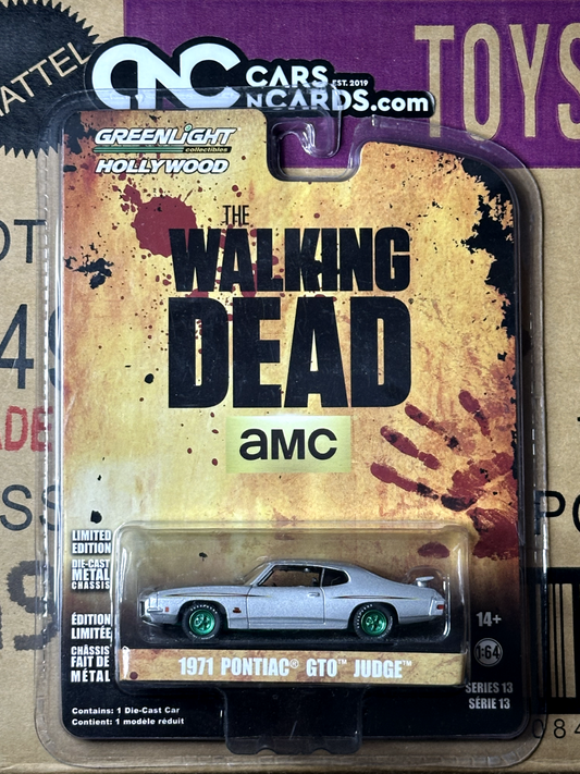 Greenlight The Walking Dead AMC 1971 Pontiac GTO Judge Green Machine Chase