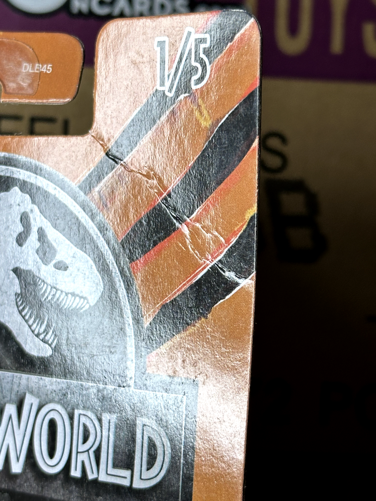 2022 Hot Wheels Pop Culture Jurassic World 1/5 Bread Box (Card Crease)