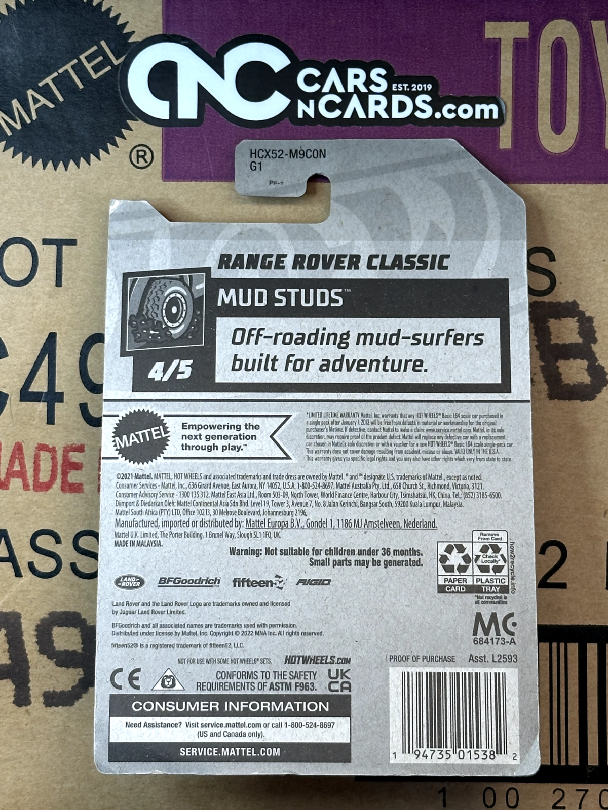 2022 Hot Wheels Mud Studs 4/5 Range Rover Classic (Card Crease)