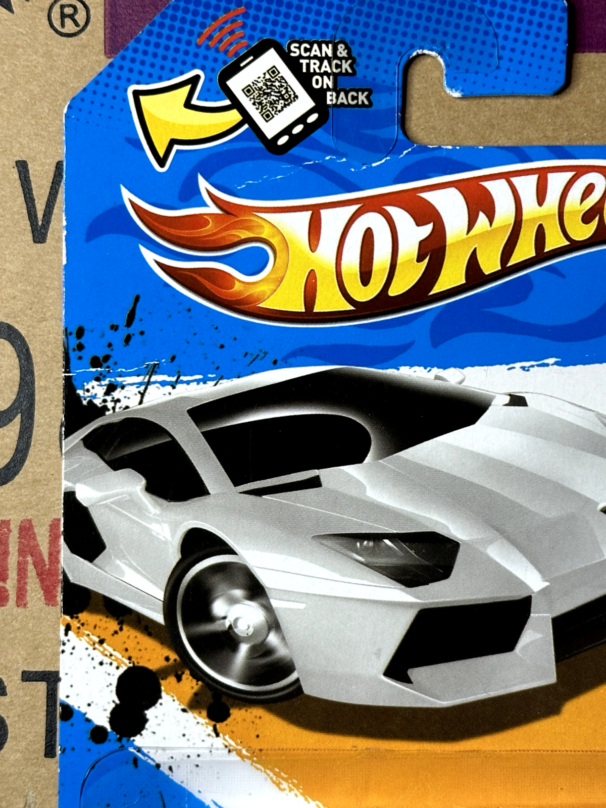 2012 Hot Wheels 2012 New Models Lamborghini Aventador (Card Crease/Soft Corners)