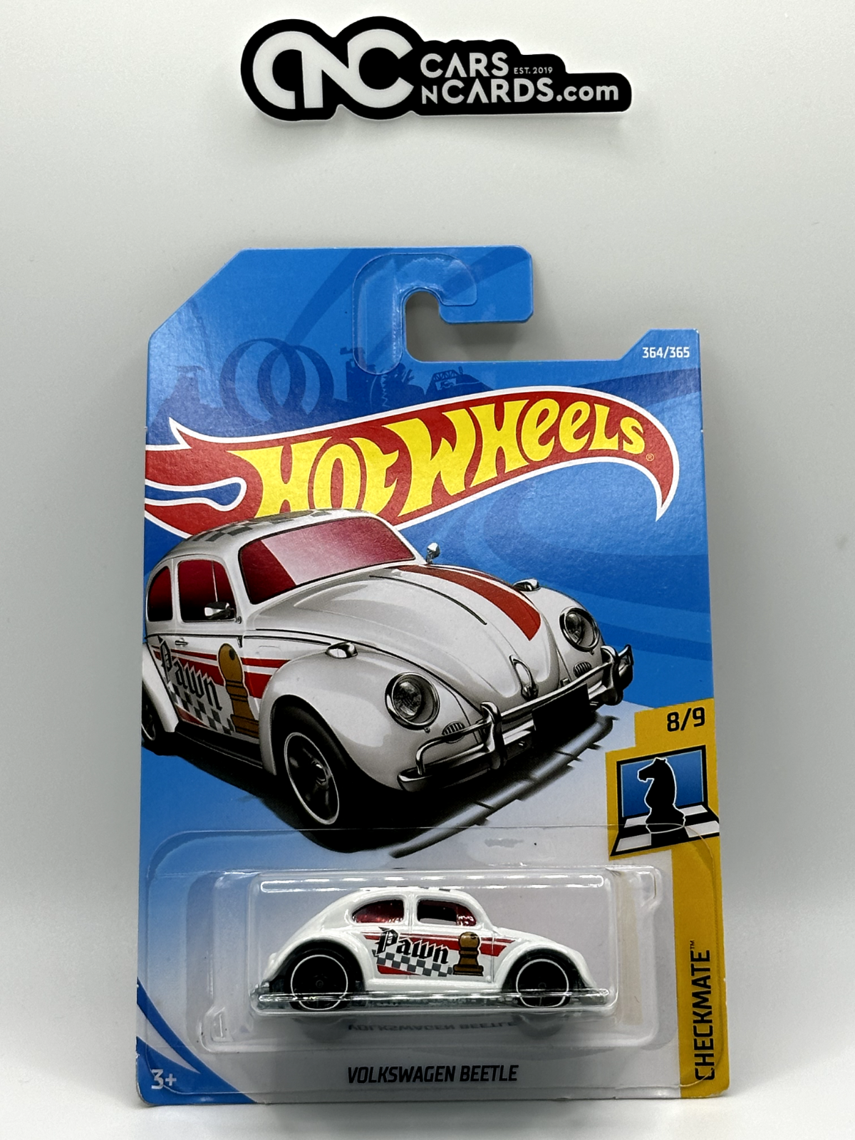 2018 Hot Wheels Checkmate Volkswagen Beetle Pawn White Card Crease/Soft Corners